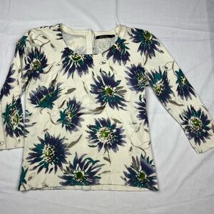 Nic + Zoe Floral Knit Sweater Medium Back Pearl Button Detail Rayon Blend